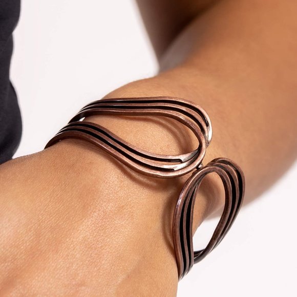 paparazzi Jewelry - Shockwave Attitude - Copper Bracelet